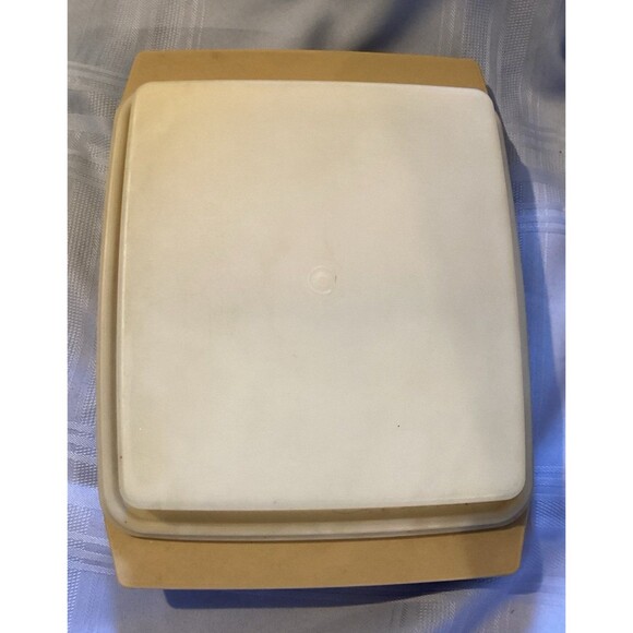 Tupperware Vintage Deviled Egg Tray Keeper Carrier Beige & White - Picture 7 of 7